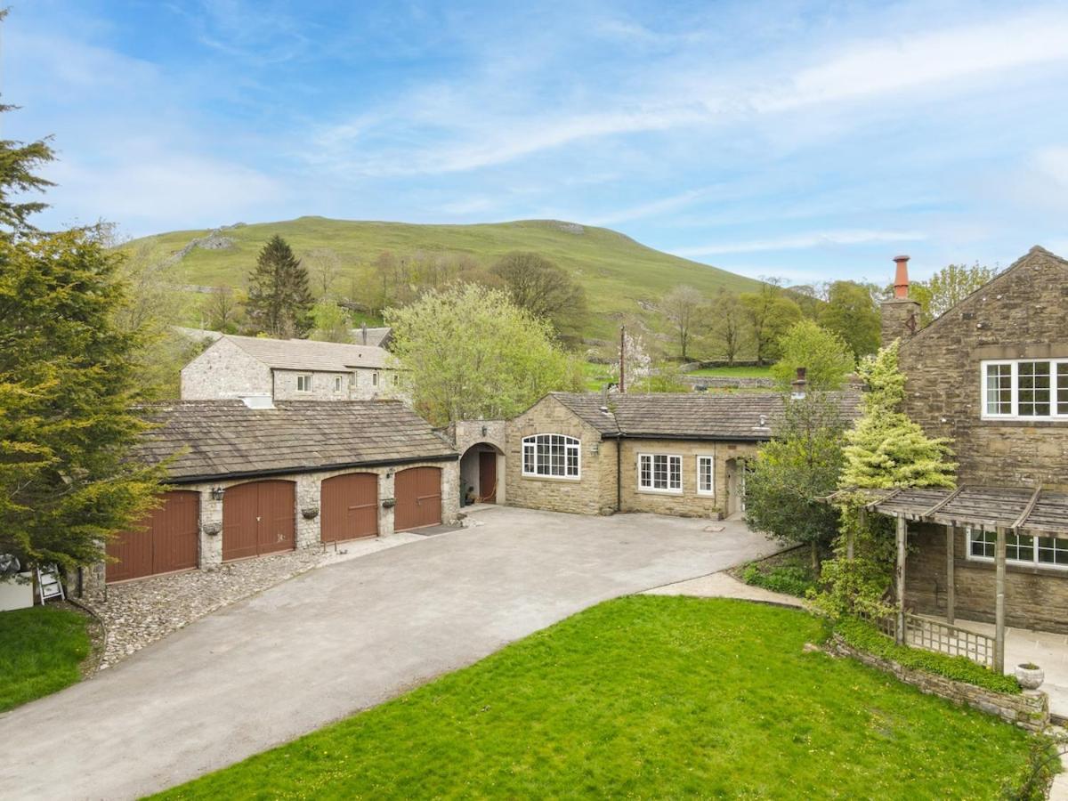 Central Malham Wellbeing Escape Hot Tub & Studio Luaran gambar